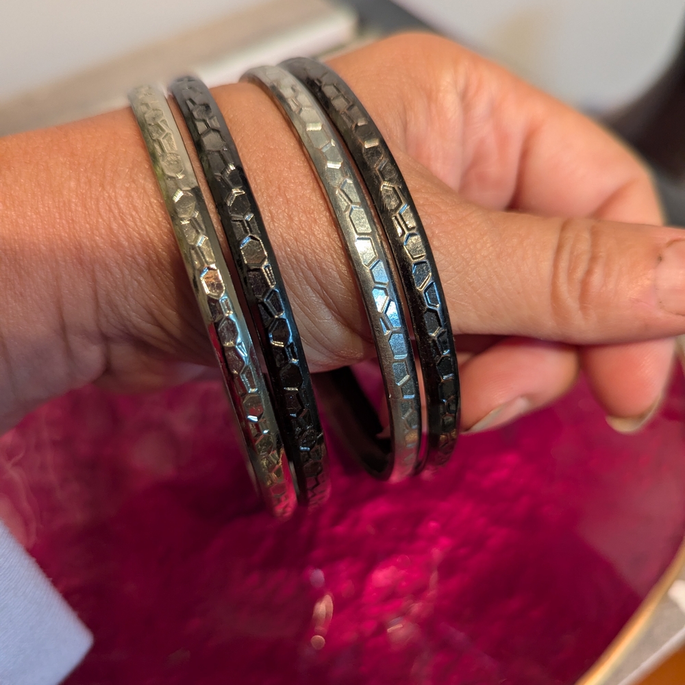 Black and Silver Bangle Set